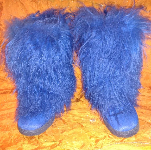 Bearpaws Boetis Bearpaw Fur Lined Boots $25/mo Finance BEARPAW